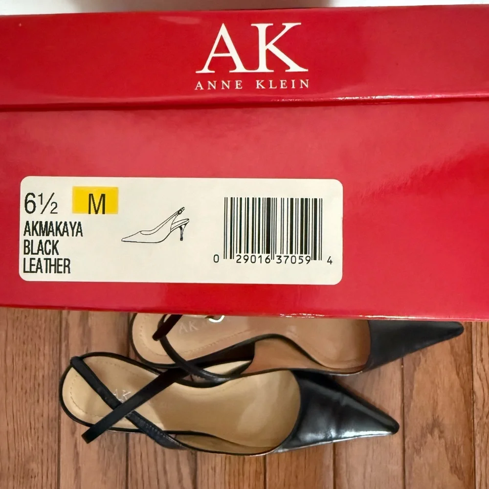 Anne Klein Akmakaya Black Slingback Pointed-Toe Heels - Picture 2 of 6